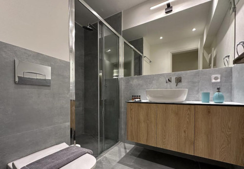 Modern Comfort Oasis in Pagrati