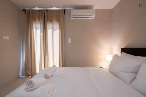 Deluxe 2BD Apartment in Athens - Gallery - 6