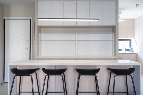 Deluxe 2BD Apartment in Athens - Gallery - 15
