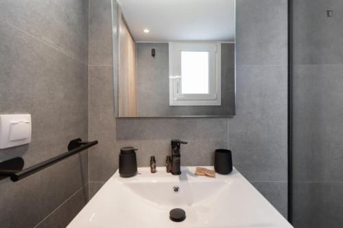 Seaside Getaway in Glyfada - Gallery - 17