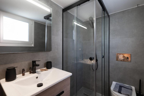 Seaside Getaway in Glyfada - Gallery - 18