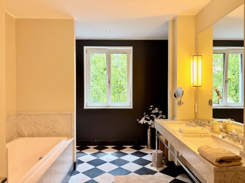 Luxury Apartment in Düsseldorf - Gallery - 51