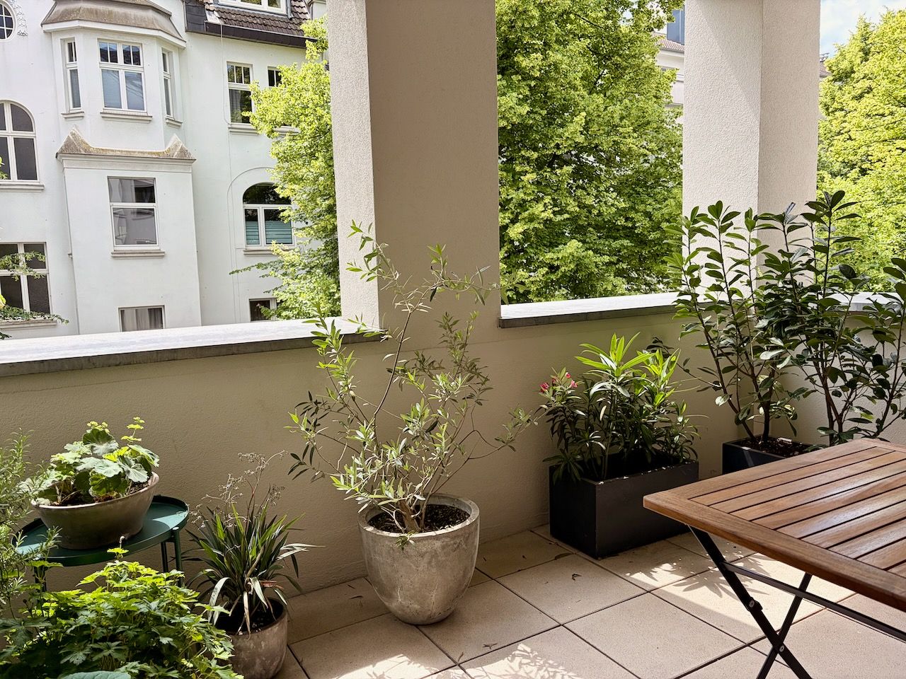 Luxury Apartment In Düsseldorf - 24