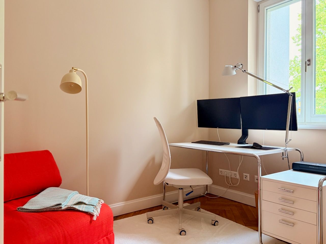 Luxury Apartment In Düsseldorf - 17