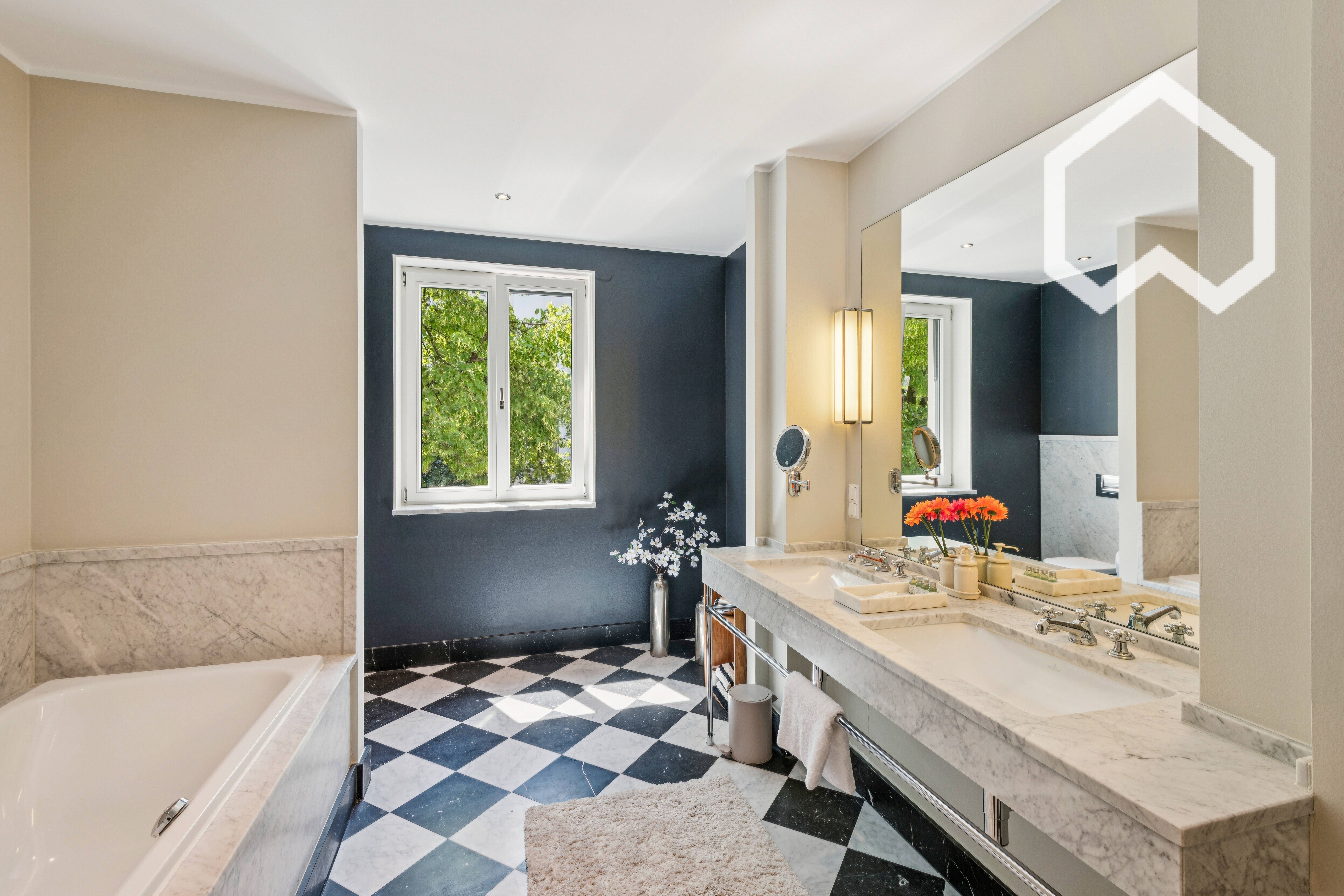 Luxury Apartment In Düsseldorf - 8