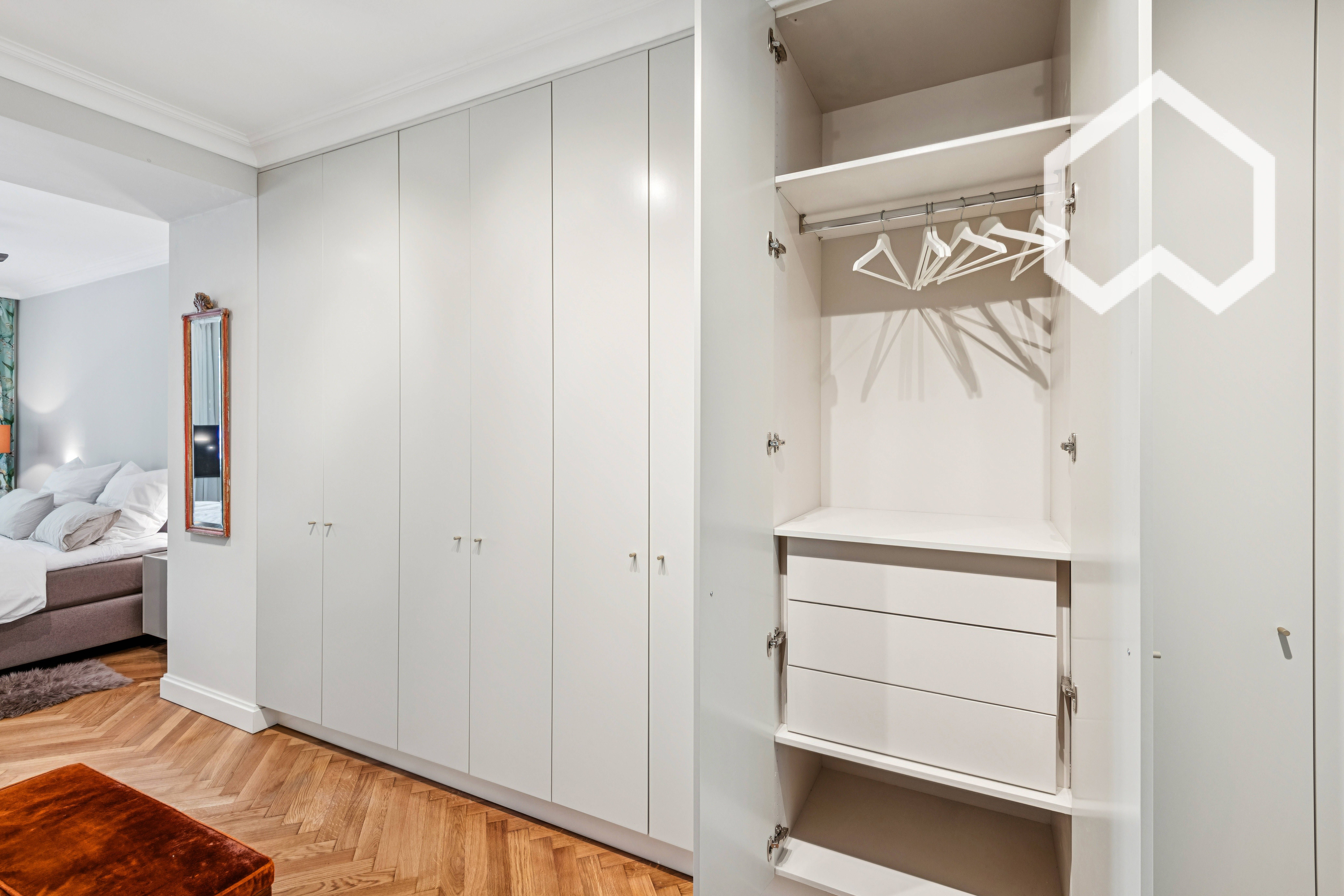 Luxury Apartment In Düsseldorf - 10