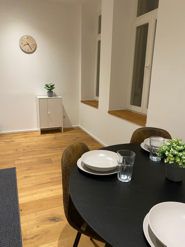 123812410120260618104142AM