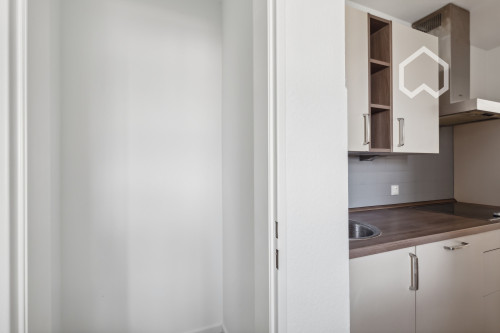 Furnished 2-room apartment with mountain view and balcony in Munich. - Gallery - 13