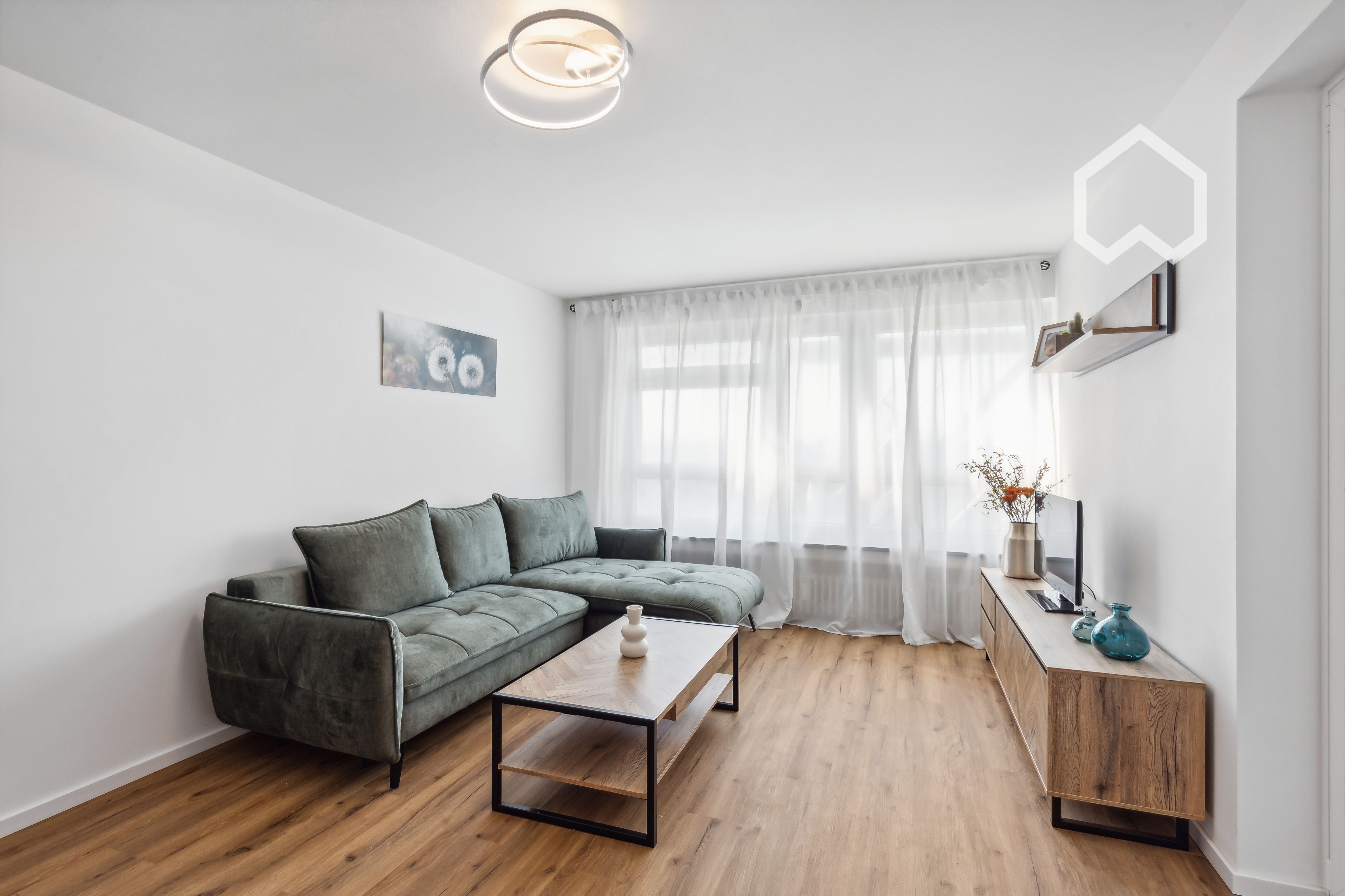 Furnished 2-Room Apartment With Mountain View And Balcony In Munich. - 15