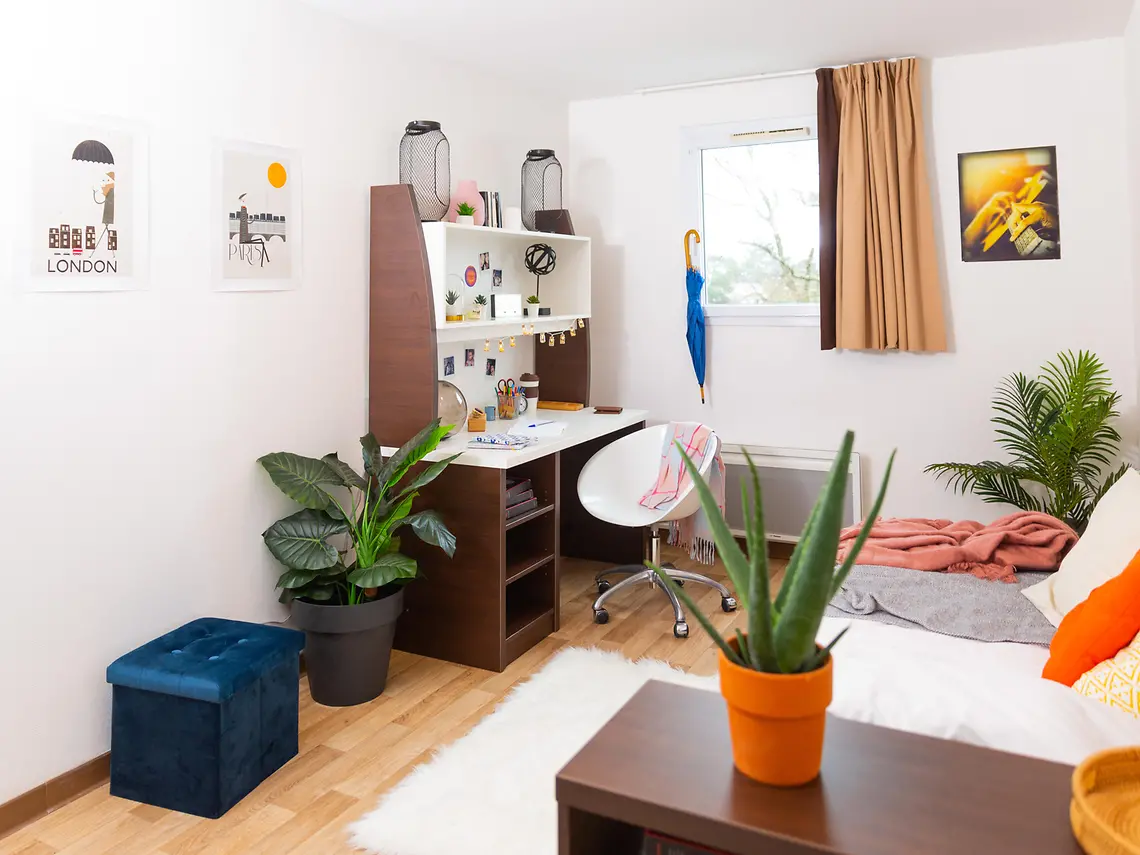Two-Bedroom Apartment - 10
