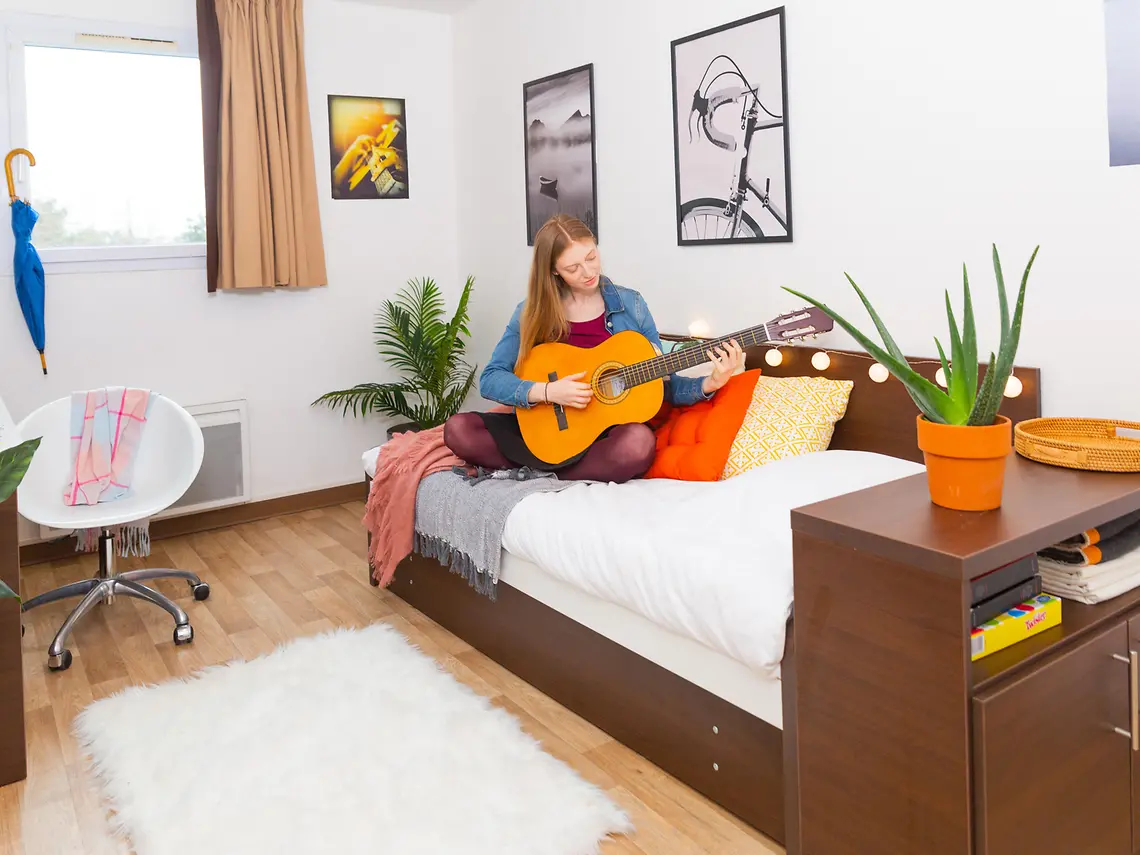 Two-Bedroom Apartment - 6