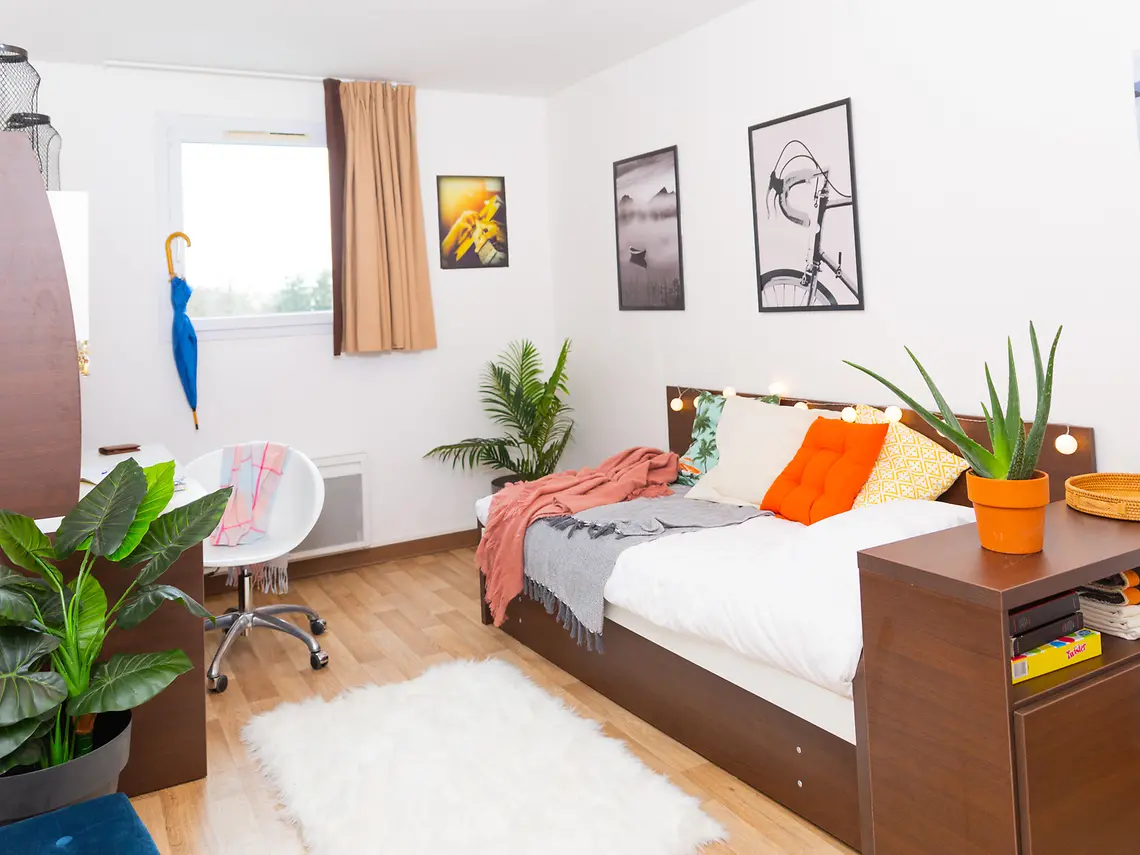 Two-Bedroom Apartment - 5