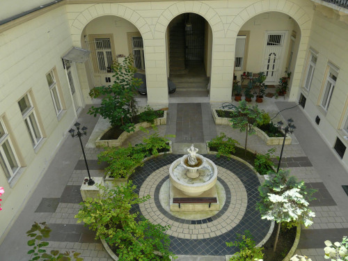 Vörösmarty utca, Budapest