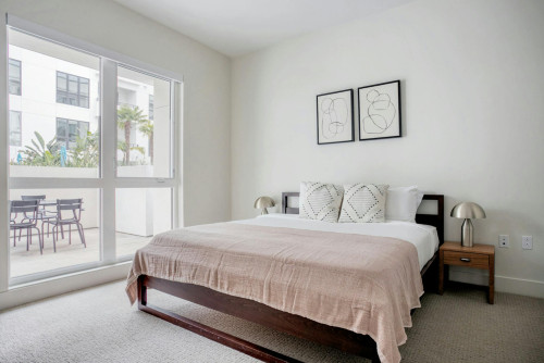 East Hardy Street, Inglewood, CA - Gallery - 10