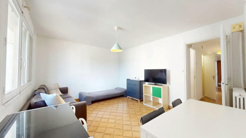 Rue Pierre-Louis Bernaix, Villeurbanne