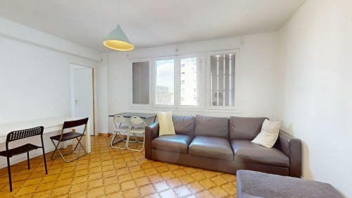 Rue Pierre-Louis Bernaix, Villeurbanne