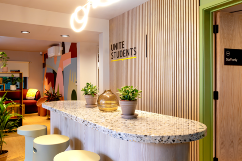 باسيفيك كورت