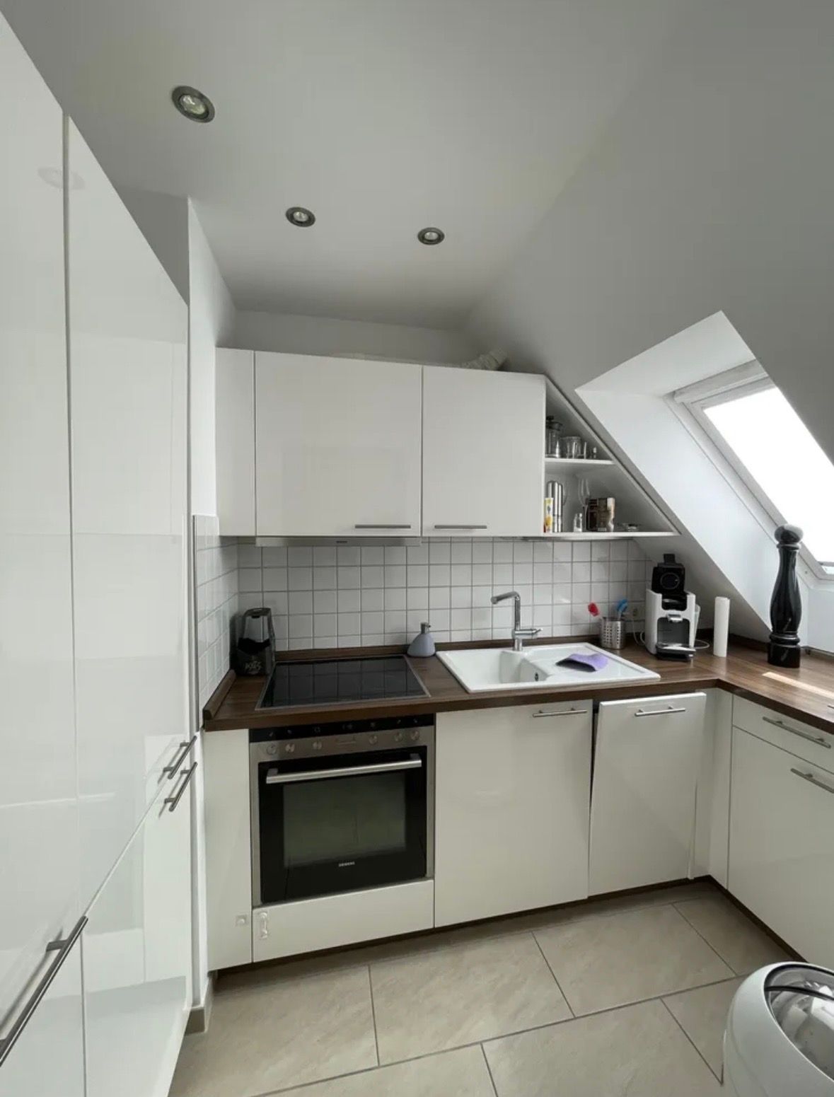 Awesome & Cute Studio In Ratingen - 6
