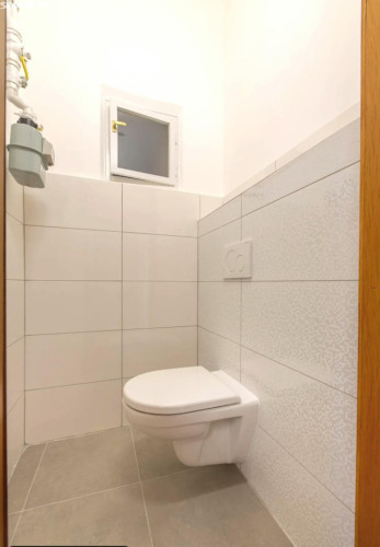 U Havlíčkových sadů, Hlavní město Praha  - Gallery -  5