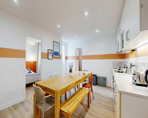 Very nice single bedroom in the Hôpital-Saint-Louis area  - Gallery -  5