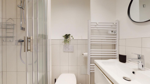 Pleasant single ensuite bedroom near Palais Longchamp - Gallery - 17