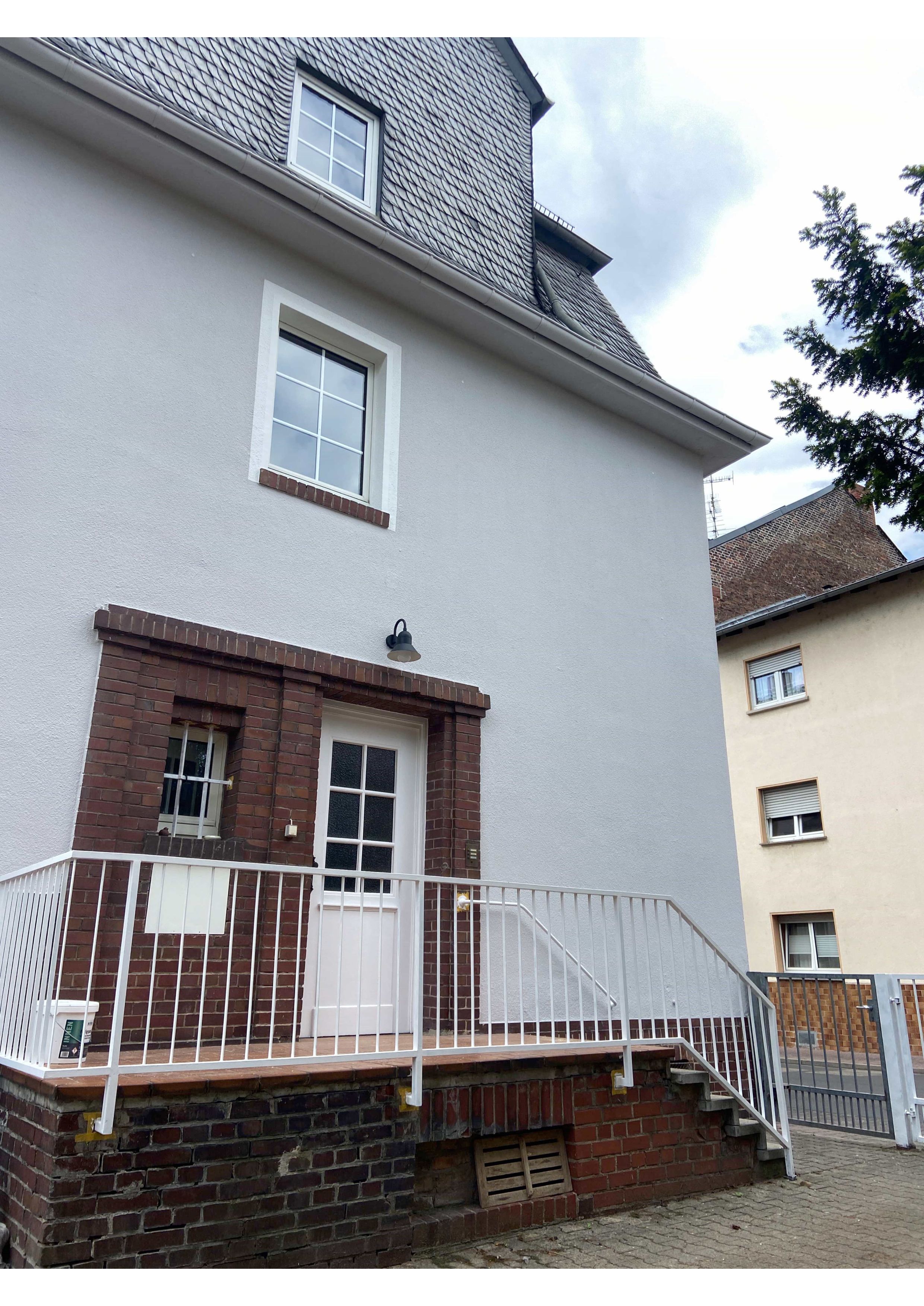 Elegantly Furnished 3-Room Apartment + Studio – With Garden And Parking Space - 2
