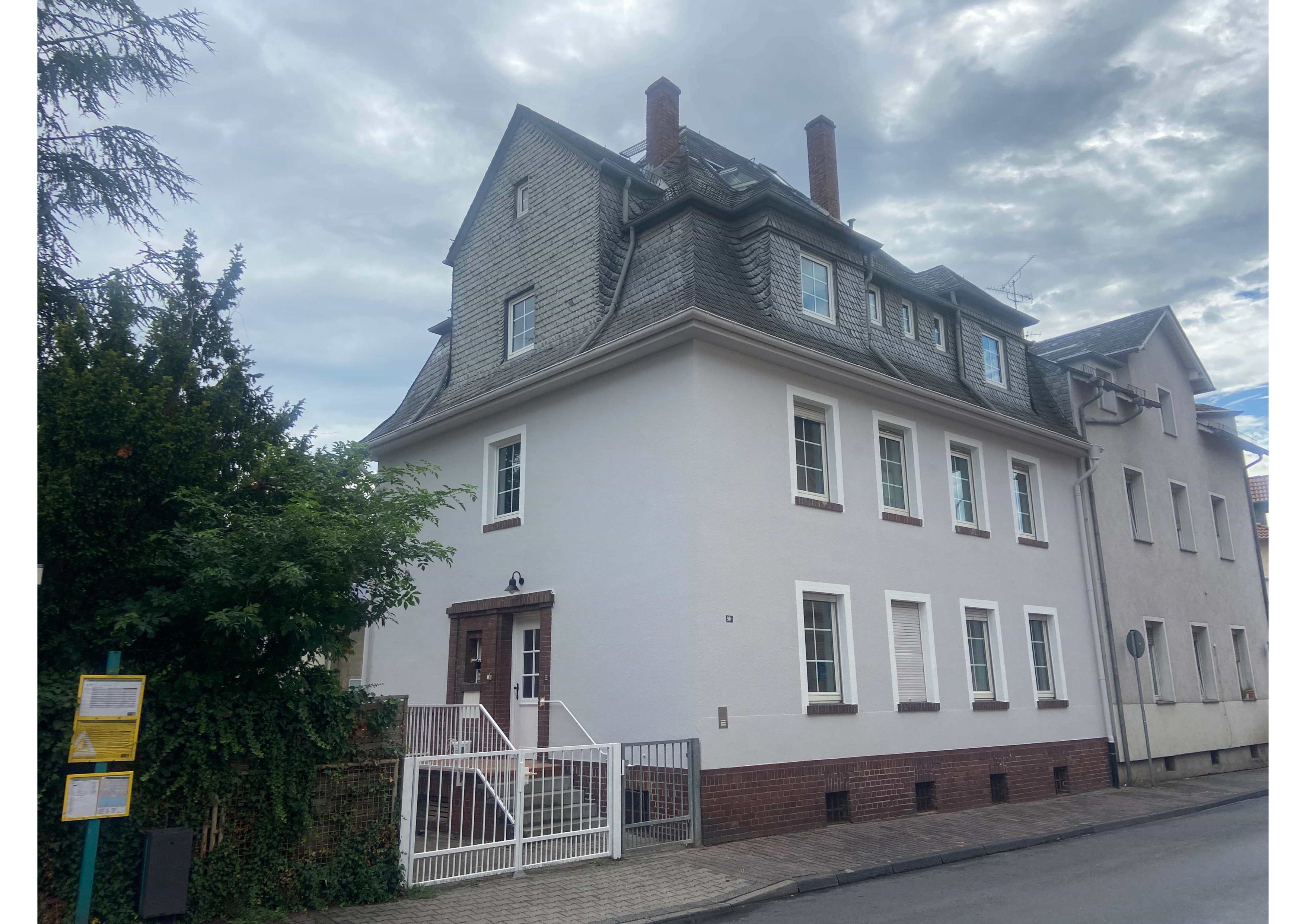 Elegantly Furnished 3-Room Apartment + Studio – With Garden And Parking Space - 1