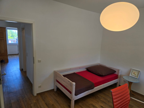 Elegant Garden View Apartment | Balcony • Home Office • Near Cologne