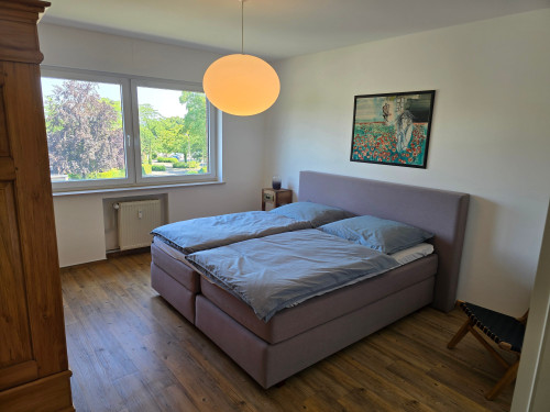 Elegant Garden View Apartment | Balcony • Home Office • Near Cologne - Gallery - 30