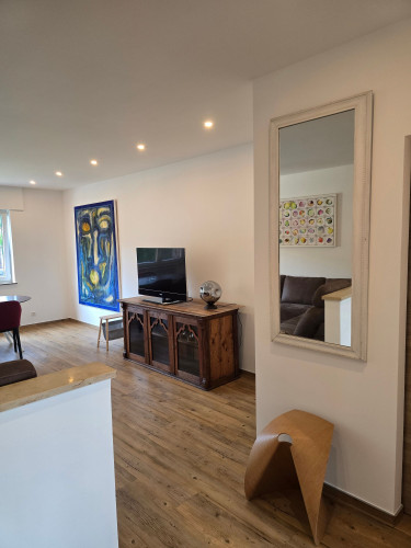 Elegant Garden View Apartment | Balcony • Home Office • Near Cologne - Gallery - 17