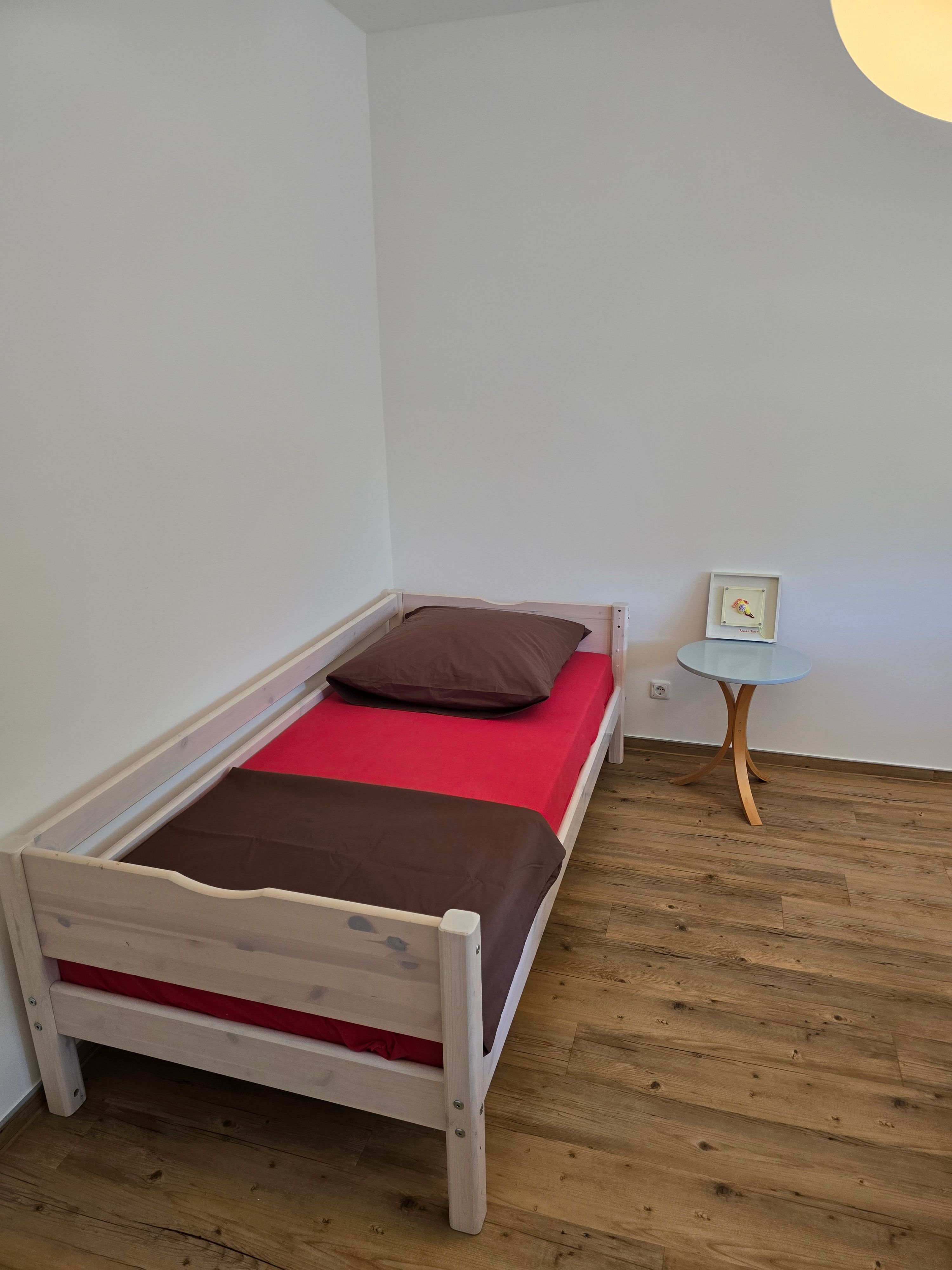 Elegant Garden View Apartment | Balcony • Home Office • Near Cologne - 19
