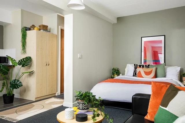 Extra Large High Double Studio  -  Rahere Court Unite  - Gallery -  1