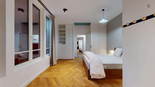 Brilliant double ensuite bedroom in Saint-Denis