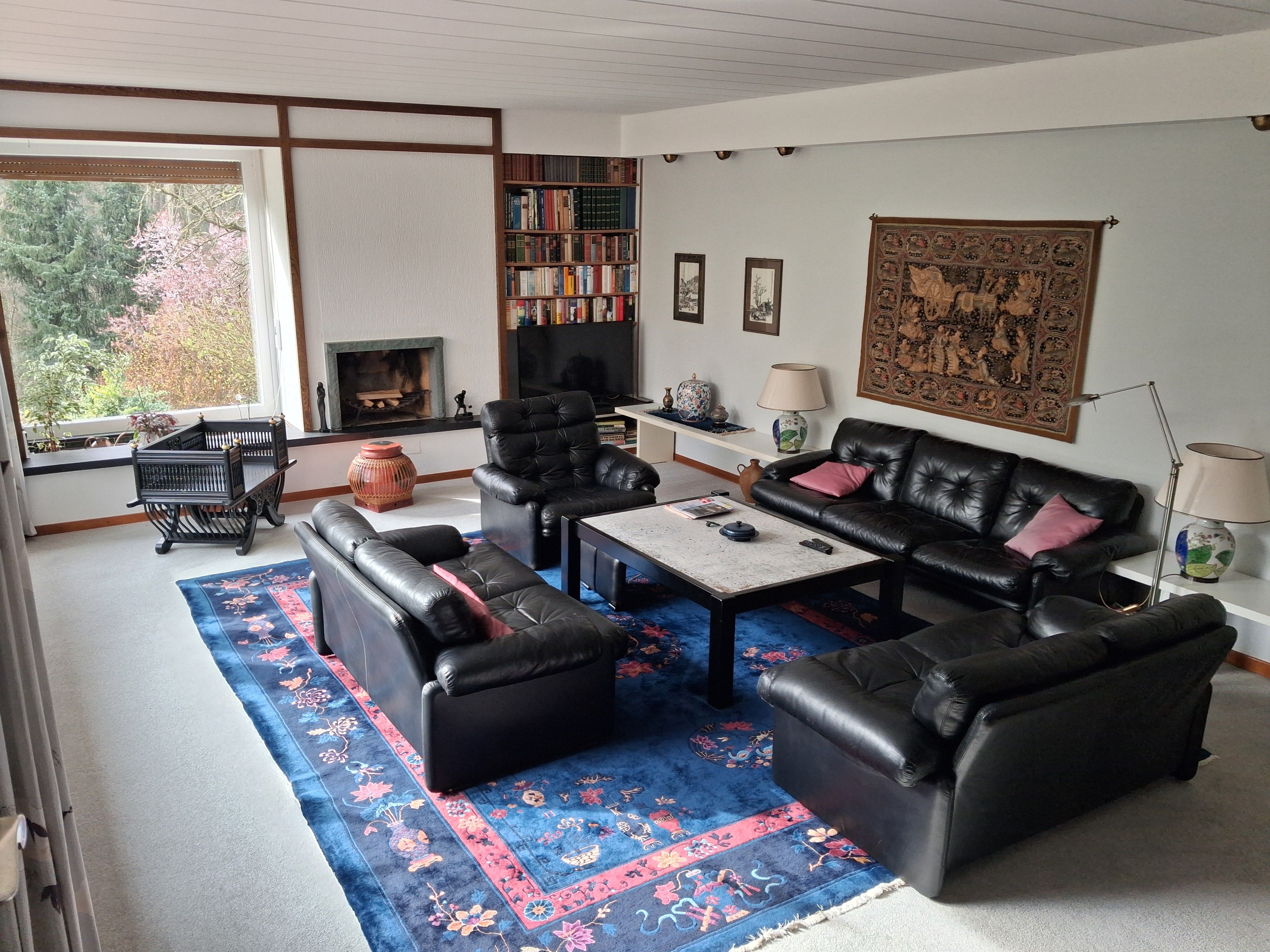 Large Apartment By The Forest - 18