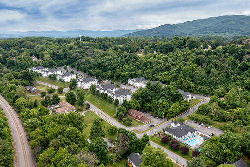 Student Quarters Johnson City | Student Housing - Gallery - 24