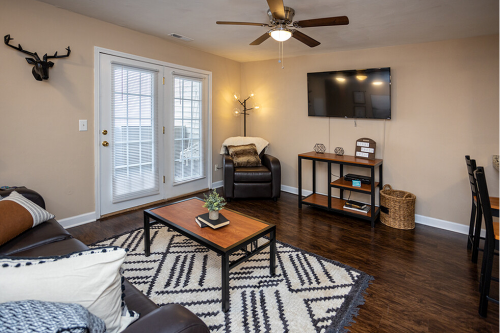 Student Quarters Johnson City | Student Housing - Gallery - 21