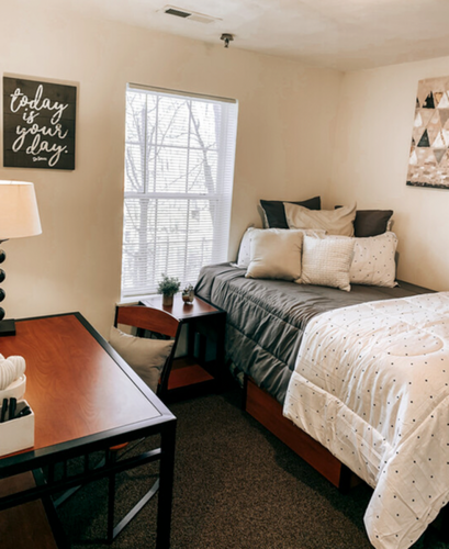 Student Quarters Johnson City | Student Housing - Gallery - 12