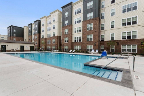 University Edge | Student Housing - Gallery - 19