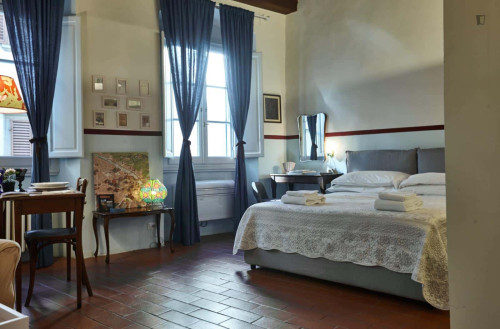 Apartment in Via Giovanni Da Verrazzano, Firenze for 25 m² - Gallery - 6