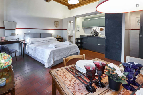Apartment in Via Giovanni Da Verrazzano, Firenze for 25 m² - Gallery - 13