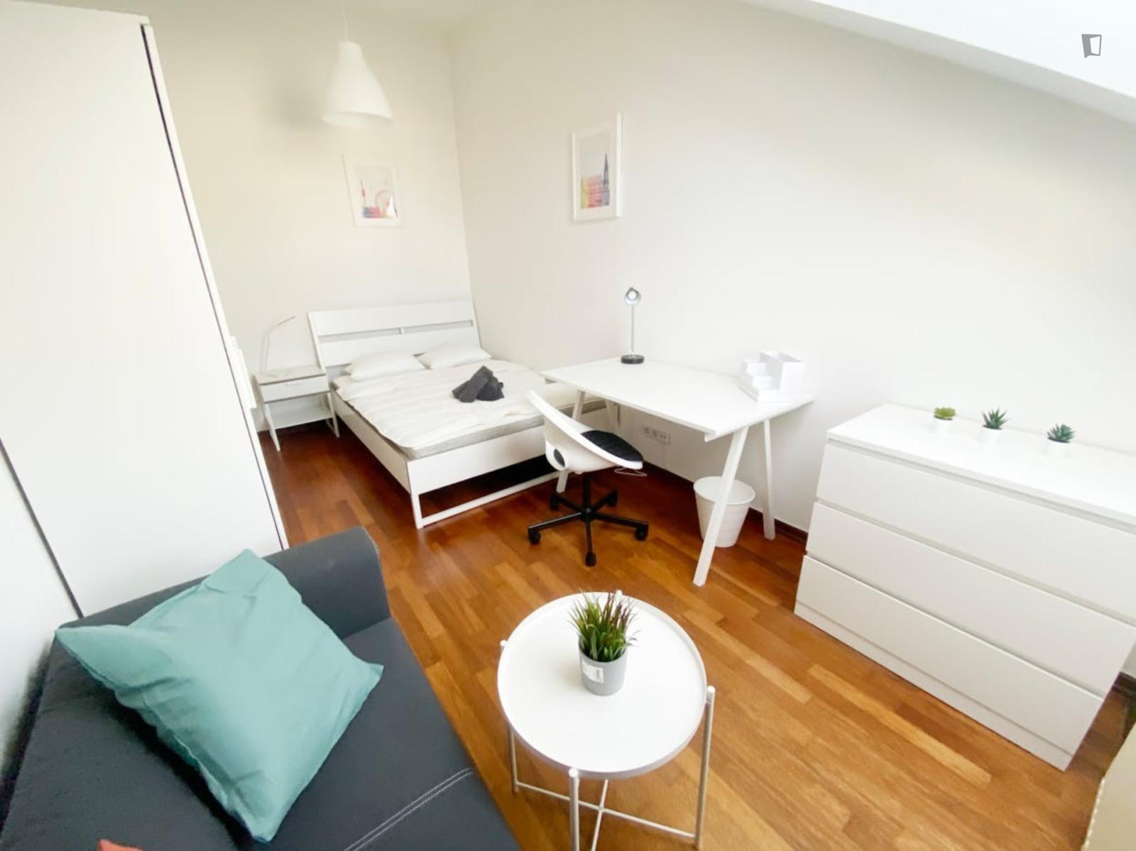 Appealing Double Bedroom In Hernals - Appealing double bedroom in Hernals - Gallery - 1