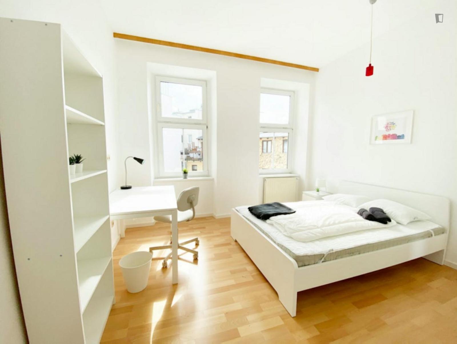 Cozy Double Bedroom In The Brigittenau District - Cozy double bedroom in the Brigittenau district - Gallery - 1