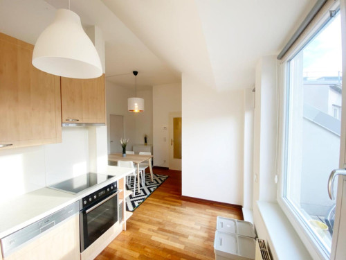 Grand double bedroom near the Hernals train station 