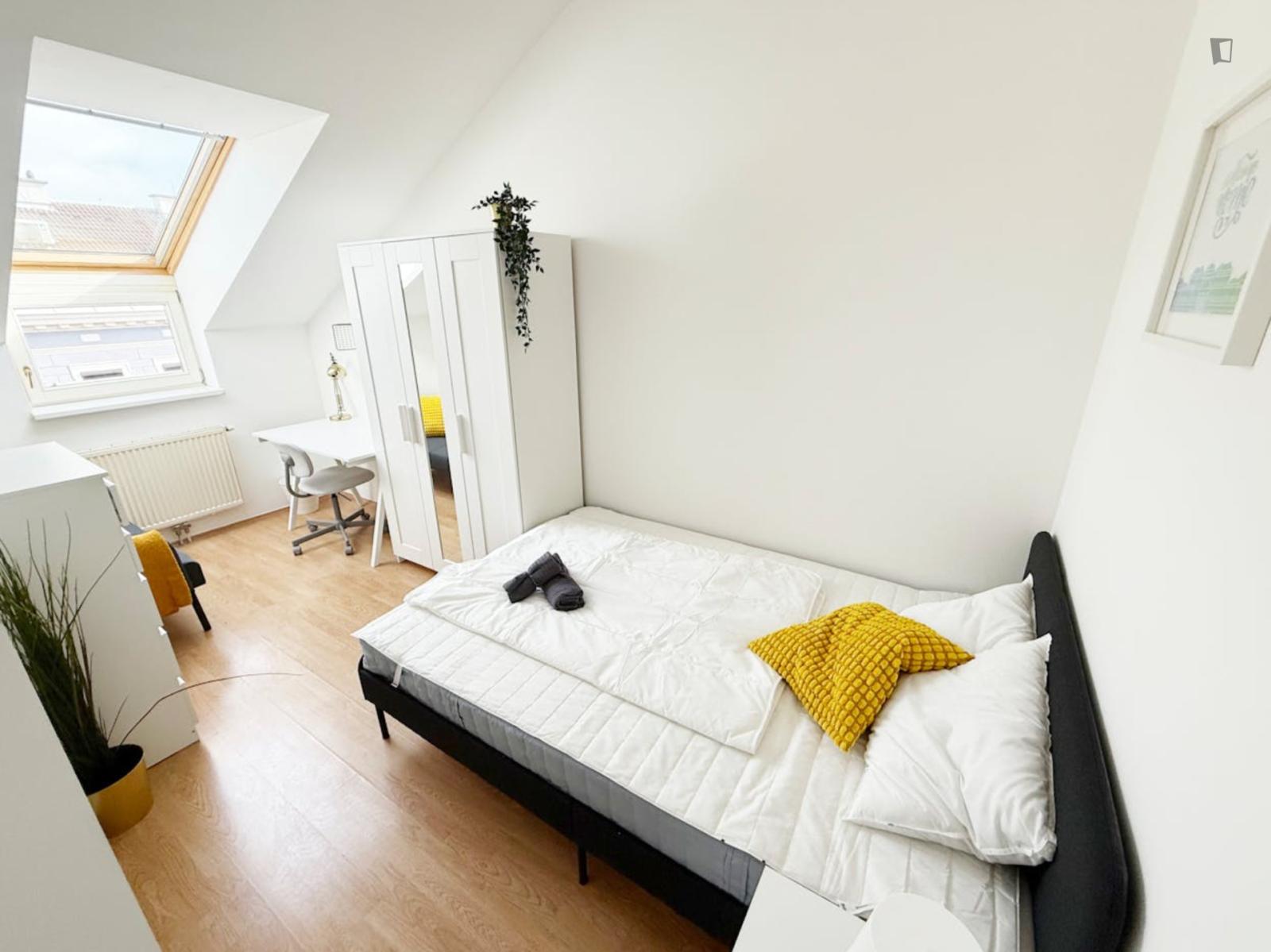 Bright Double Bedroom In Hernals - Bright double bedroom in Hernals - Gallery - 1
