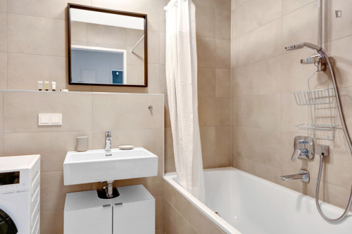 Cozy 1-bedroom flat near the Schlachthausgasse subway station - Gallery - 11