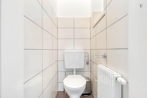 Interesting 2-bedroom apartment in Mariahilf  - Gallery -  5