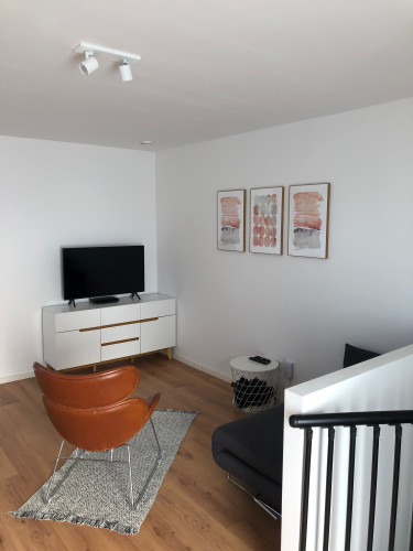 Maisonette Apartment in the Green - Gallery - 13