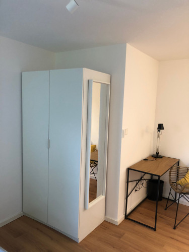 Maisonette Apartment in the Green - Gallery - 5