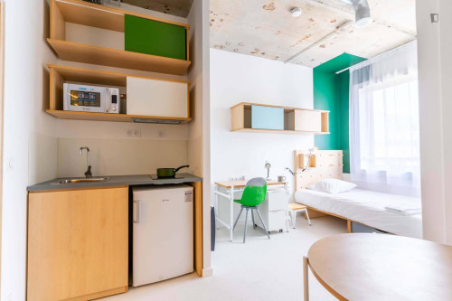 Cozy Bedroom in a residence, in Noisy-le-Grand  - Gallery -  5