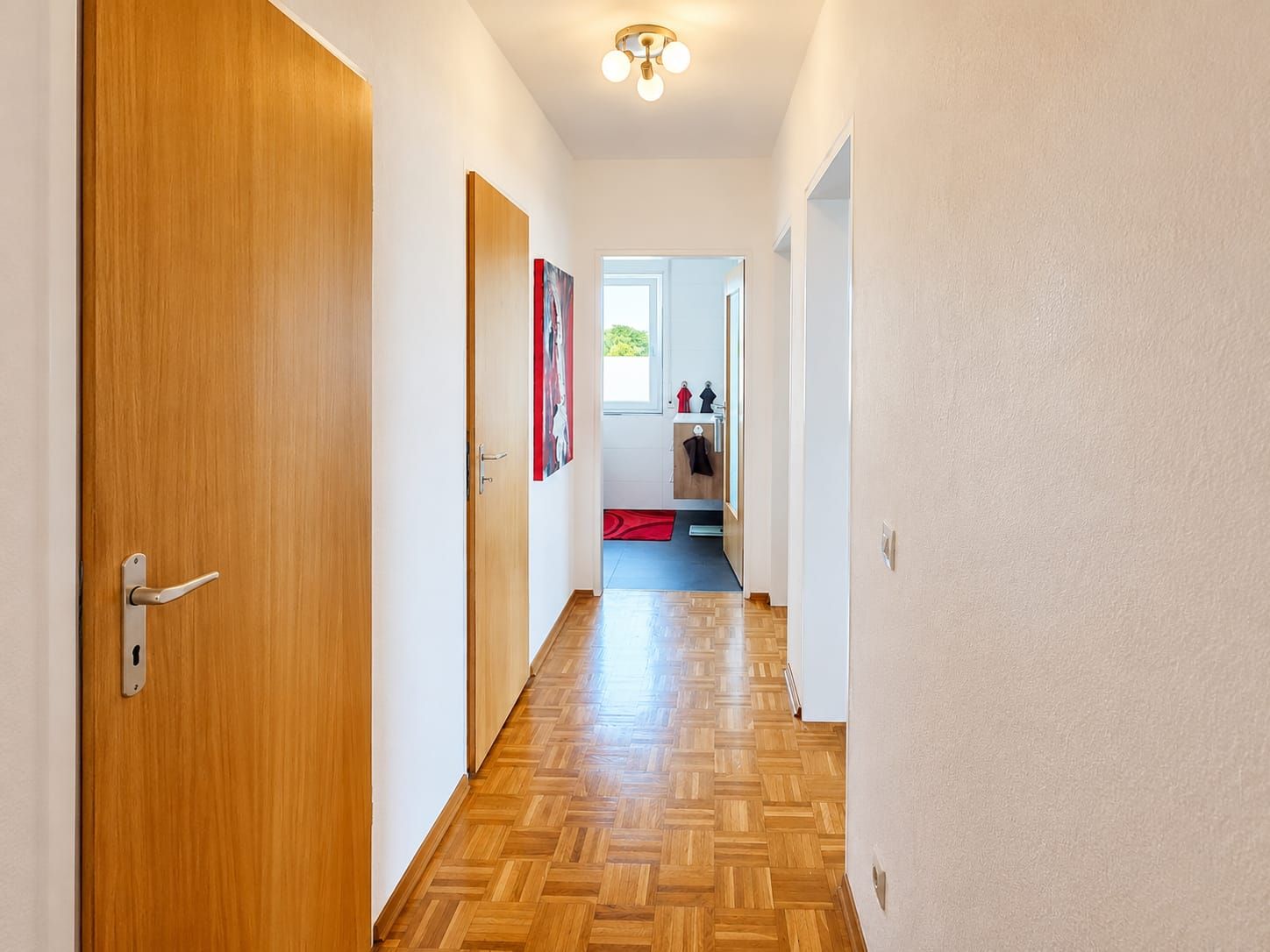  Stylish Business Shared Apartment With 3 Lockable Rooms, Conservatory, Keyless Access And Home Offic  -  Stylish business shared apartment with 3 lockable rooms, conservatory, keyless access and home office in Friedrichshafen  - Gallery -  5